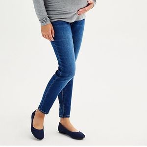 Over the belly maternity jeans. Size 14 tall. Medium wash.